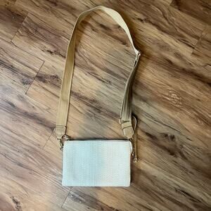 Cream Tan White Jen & Co Diamond Cross Body Wristlet Bag Purse